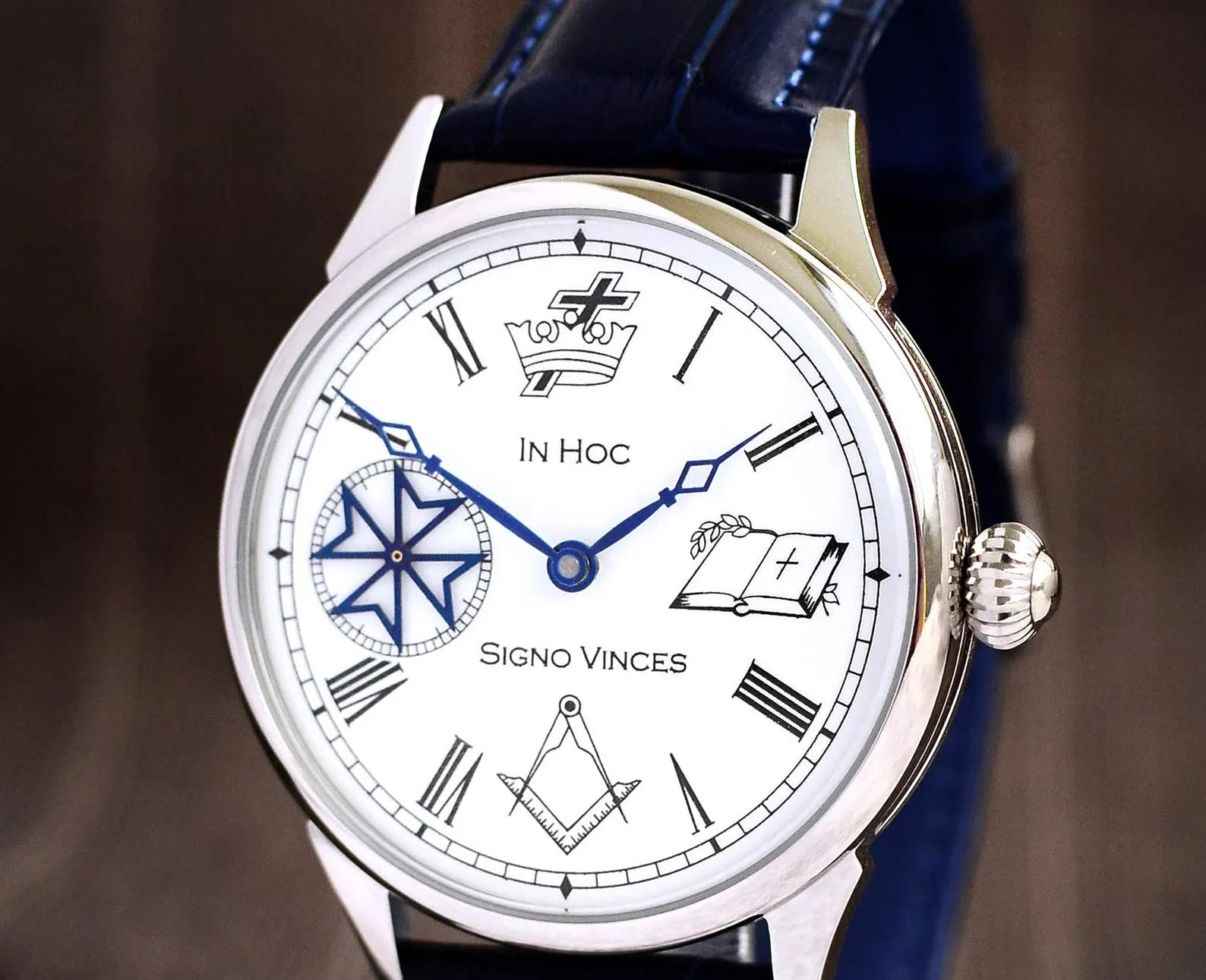 Master Mason Blue Lodge Wristwatch -  Rotating Maltese Cross - Bricks Masons