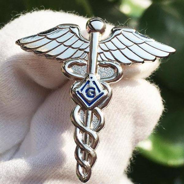 Master Mason Blue Lodge Lapel Pin - Medical Doctor - Bricks Masons
