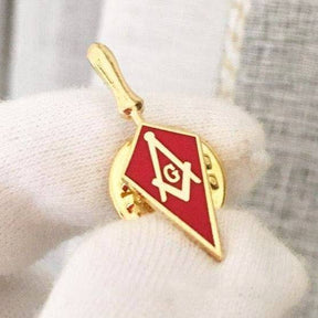 Master Mason Blue Lodge Lapel Pin - Red Square and Compass G - Bricks Masons