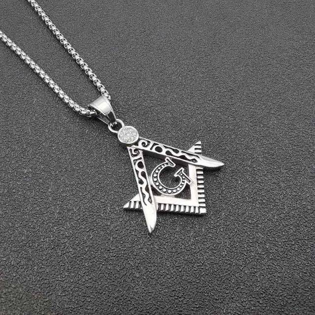 Master Mason Blue Lodge Necklace - Crystal Square & Compass G [Gold & Silver] - Bricks Masons