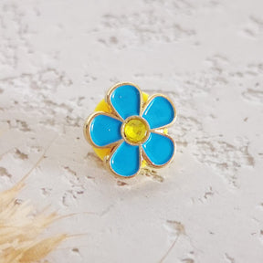 Masonic Lapel Pin - Forget Me Not Flower - Bricks Masons