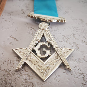 Master Mason Blue Lodge Breast Jewel - Square and Compass G - Bricks Masons